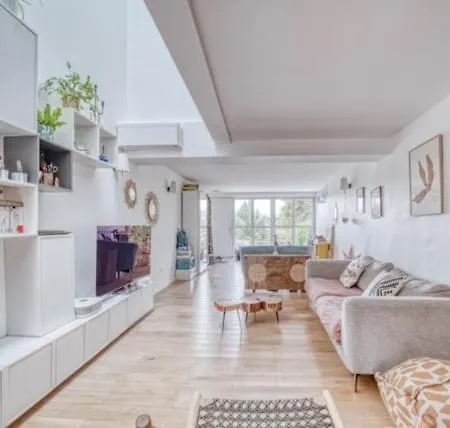 De Charme Completement Renove * Meudon